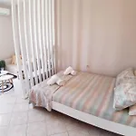 Verano Vista Apartment_near The Sea-free Parking *